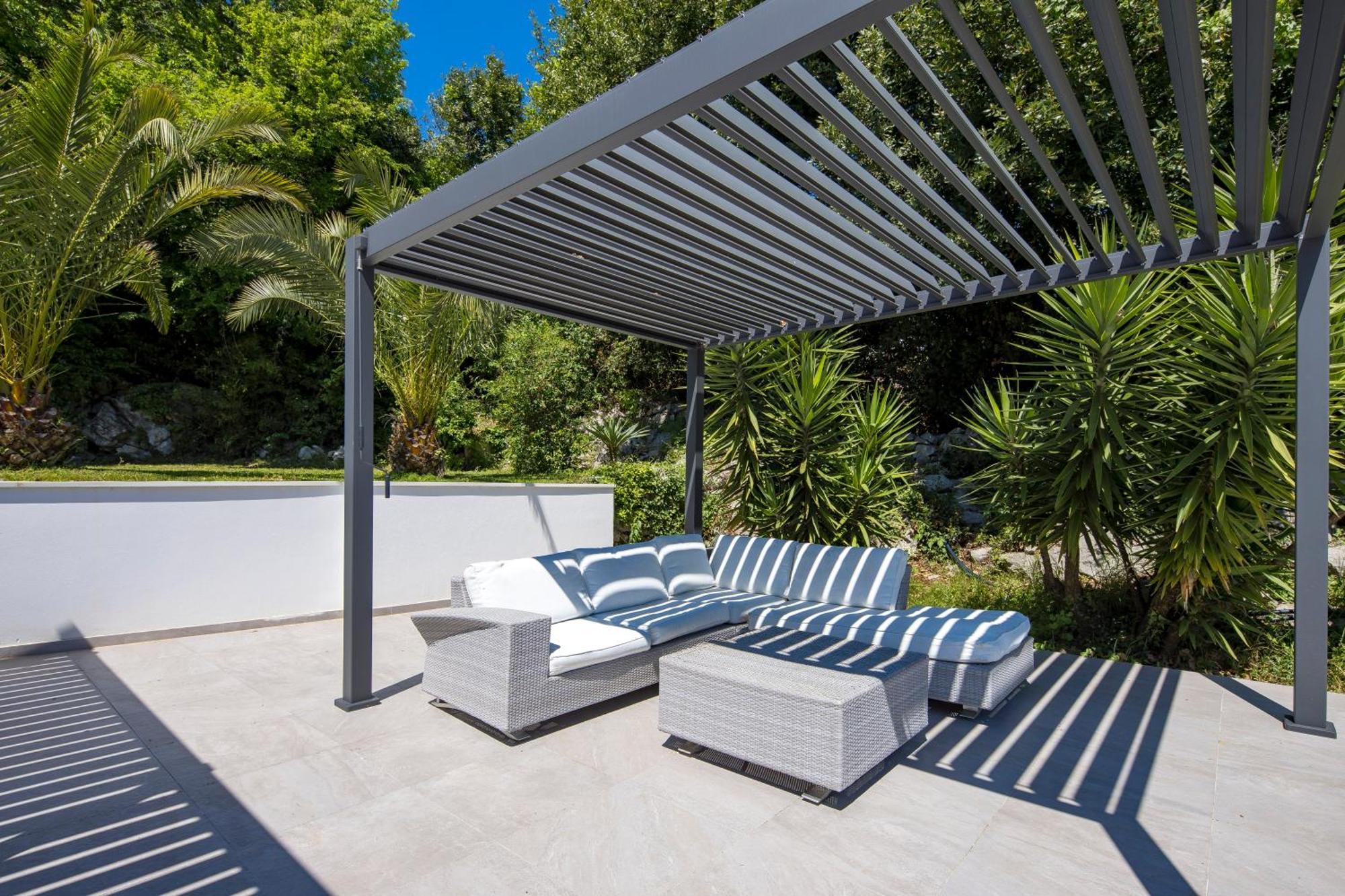 Villa Garden Apartment With Pool Опатия Экстерьер фото