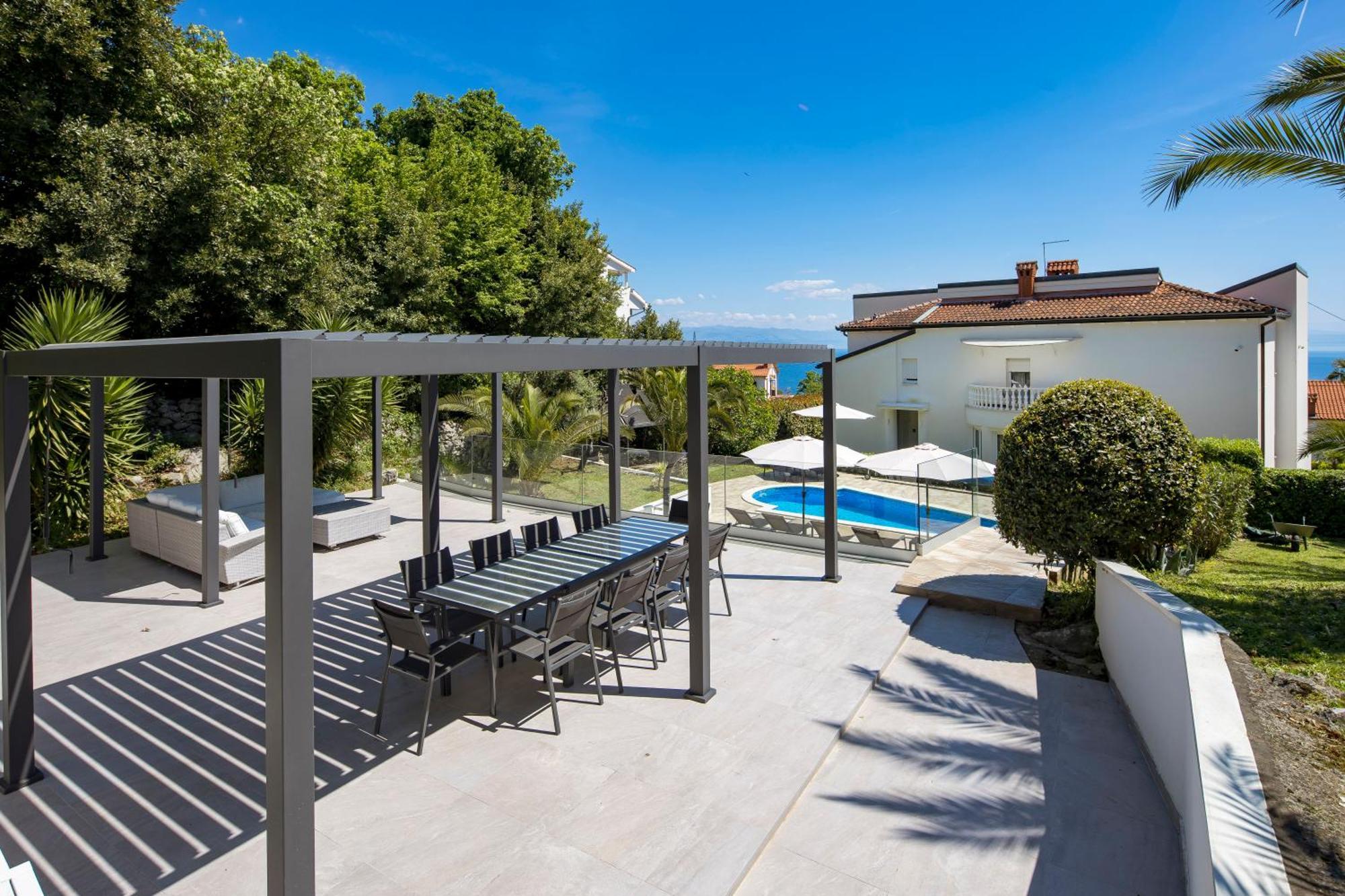 Villa Garden Apartment With Pool Опатия Экстерьер фото