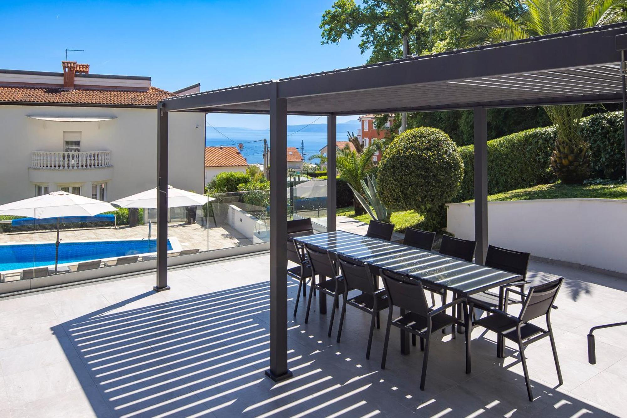 Villa Garden Apartment With Pool Опатия Экстерьер фото